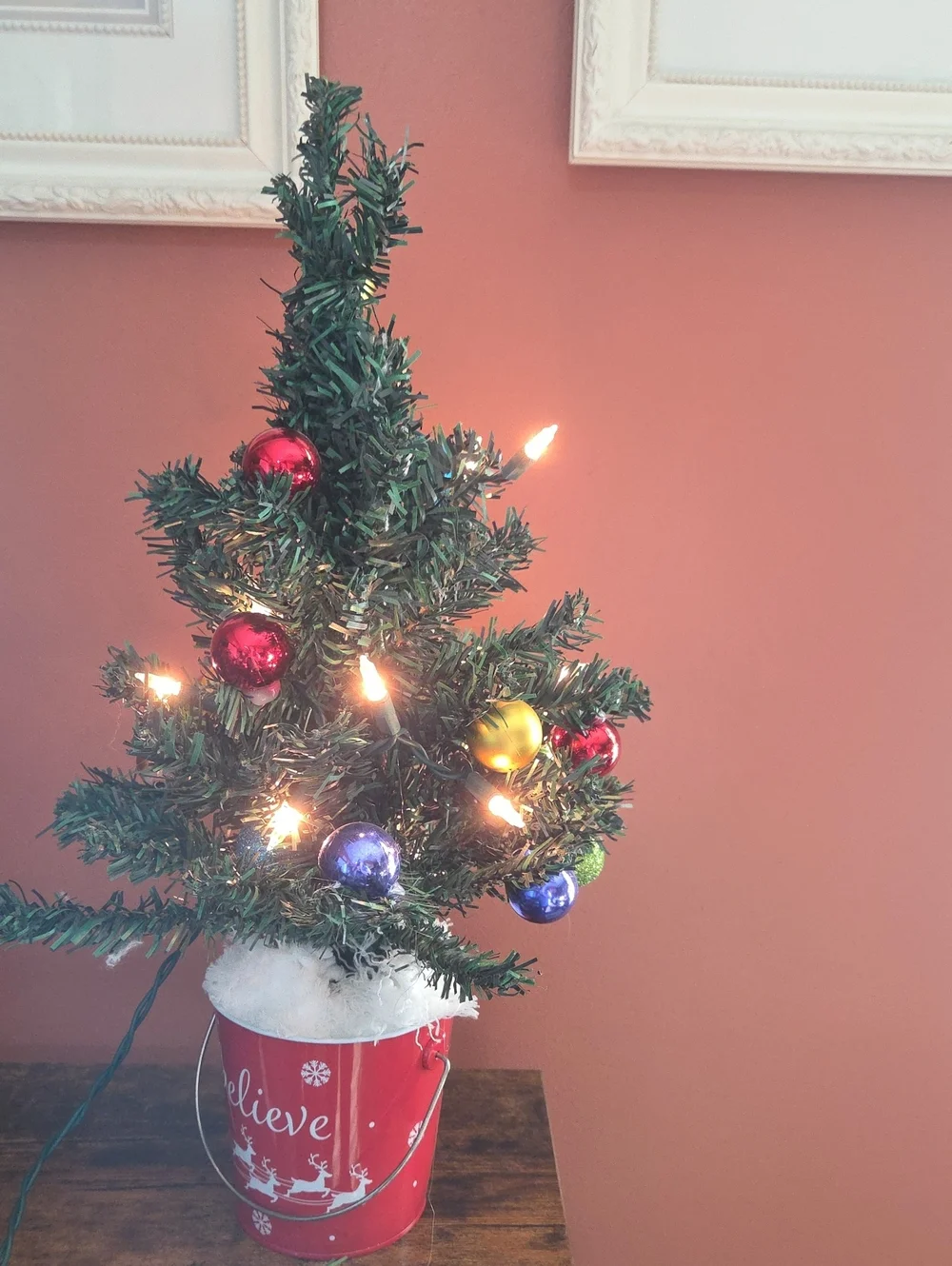 Festive 'Believe' Mini Christmas Tree - Green with Red Bucket